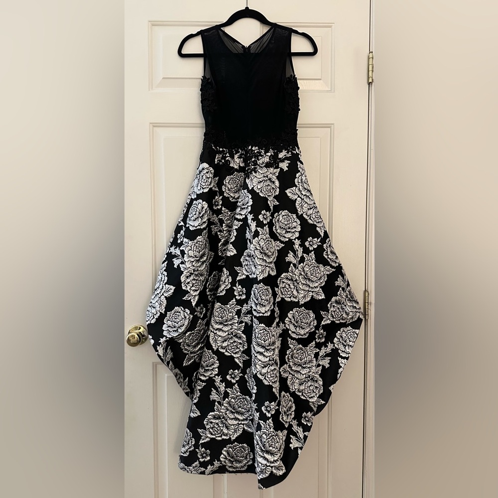 Women’s Elegant Floral High-Low Dress by Issue NY - Picture 3 of 6